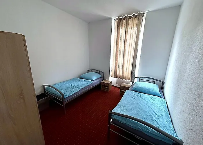 Simple Craft And Hiking N5 *