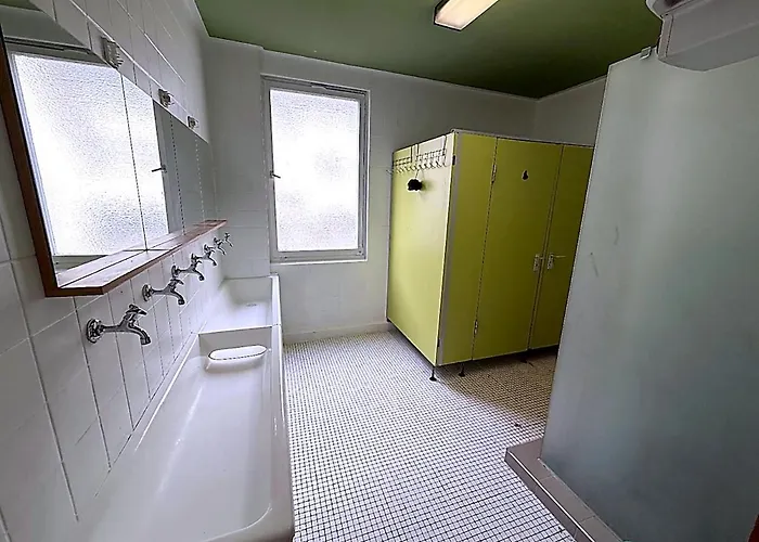 Simple Craft And Hiking N5 *